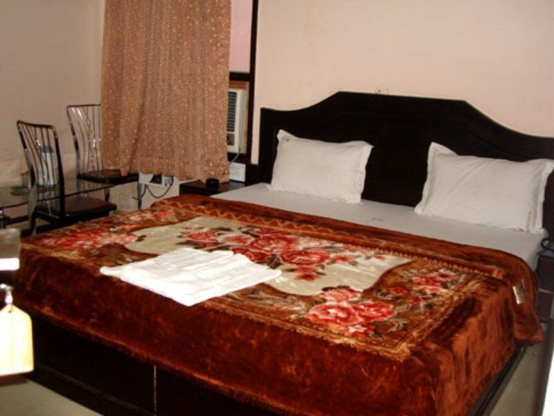 होटल Su Shree Continental 5 Minutes Walk From Railway Station New Delhi